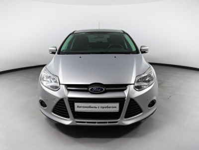 Ford Focus 1.6 MT (105 л. с.)