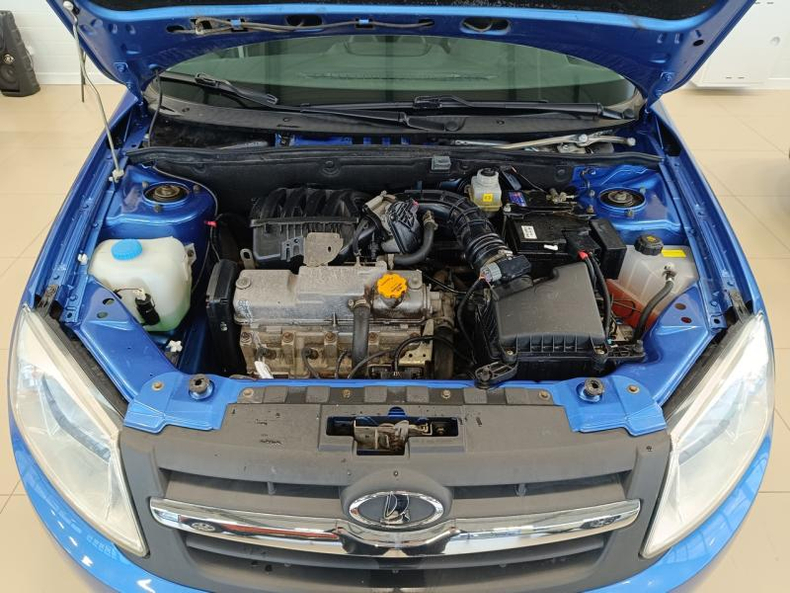 LADA (ВАЗ) Granta седан 1.6 MT FWD (87 л.с.) 8кл Standard  Твоё авто (Киров)