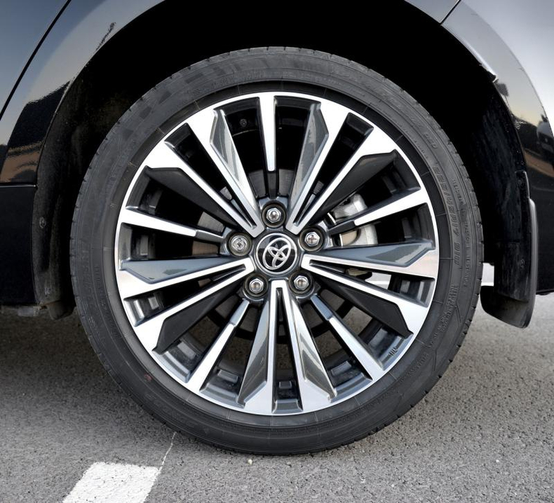 Toyota Corolla 1.6 CVT (122 л. с.) Престиж Автомобили с пробегом Шымкент  