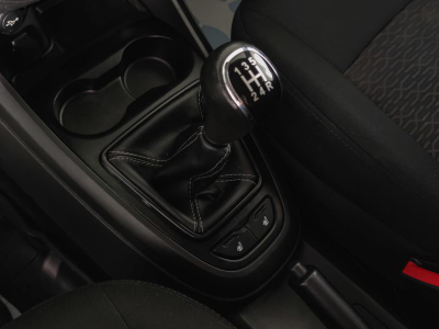 LADA Vesta SW 1.6 MT (106 л.с.)
