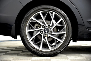 Hyundai Elantra 2.0 AT FWD (150 л.с.) Elegance + Пакет "High-Tech" (+Style) Автомобили с пробегом Шымкент  
