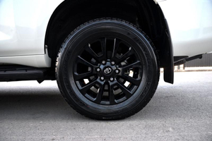 Toyota Land Cruiser Prado 2.7 AT 4WD (163 л.с.) Престиж Black Edition Автомобили с пробегом Шымкент  