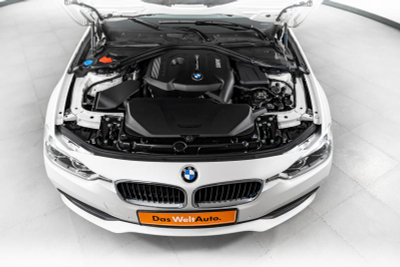 BMW 3 серия 320i AT (184 л. с.)