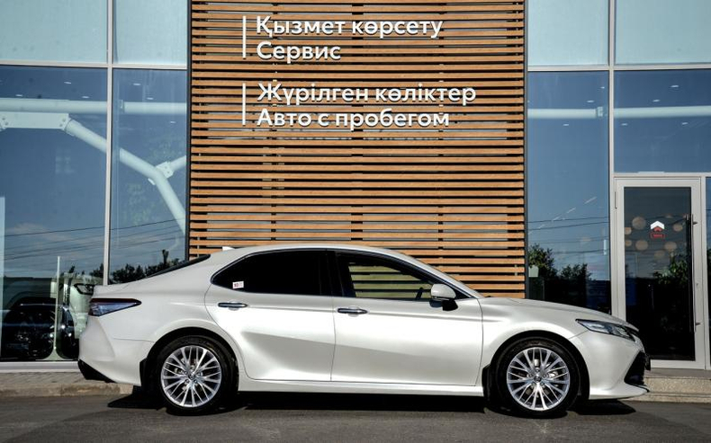 Toyota Camry 2.5 AT FWD (199 л.с.) Престиж Плюс BX Автомобили с пробегом Шымкент  