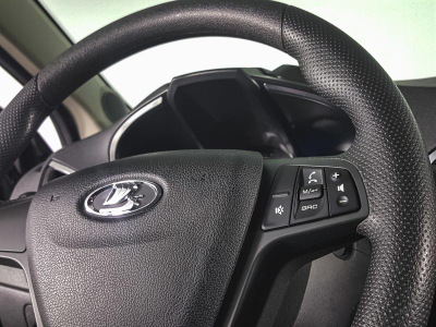 LADA XRAY 1.8 MT (122 л.с.)