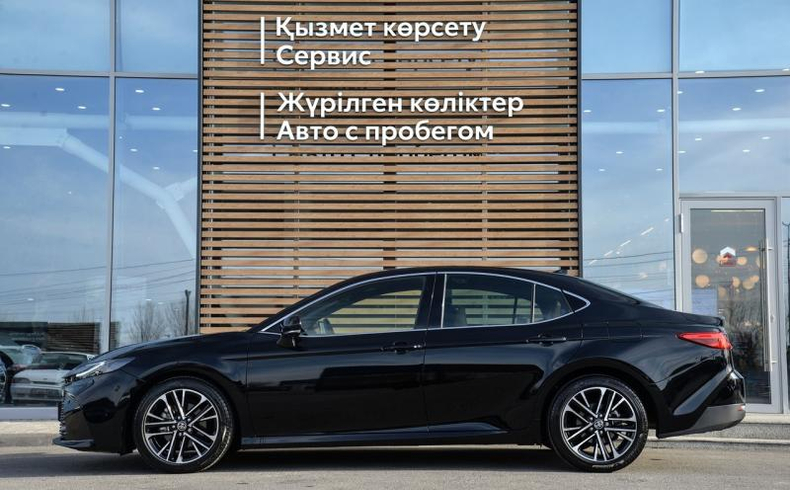 Toyota Camry 2.5 8AT FWD (204 л.с.) Люкс Автомобили с пробегом Шымкент  