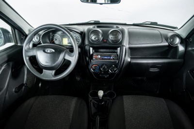 LADA Granta седан 1.6 MT 8кл (87 л. с.)