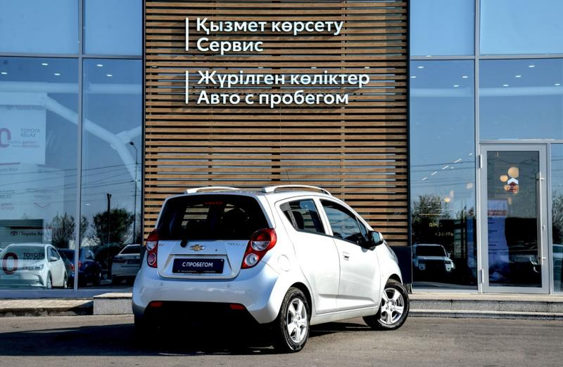 Chevrolet Spark 1.2 AT (85 л. с.) LT  Автомобили с пробегом Шымкент  