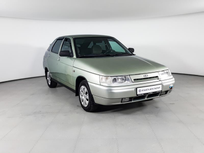 LADA 2112 1.6 MT (89 л. с.)
