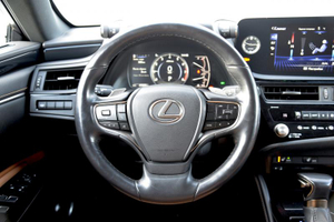 Lexus ES 250 AT (200 л.с.) Progressive Автомобили с пробегом Шымкент  