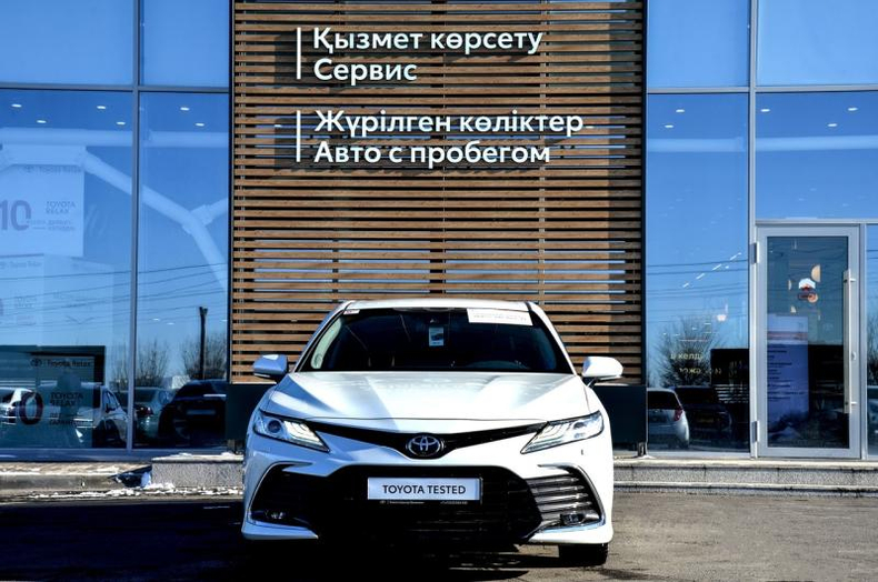 Toyota Camry 2.5 AT (206 л.с.) Люкс K5 Автомобили с пробегом Шымкент  