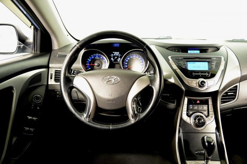 Hyundai 1.6 AT (132 л. с.) Автомобили с пробегом Шымкент  