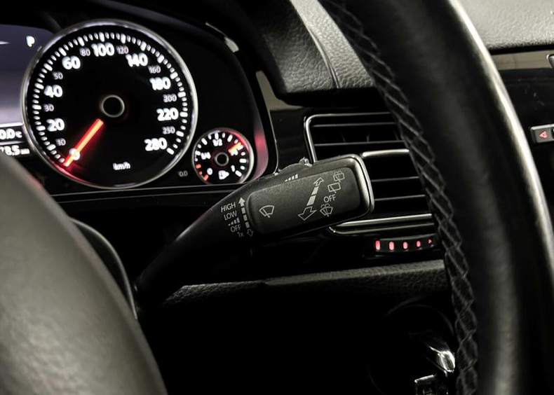 Volkswagen 3.6 FSI Tiptronic 4Motion (280 л. с.) A-motors Автомобили с пробегом Астана