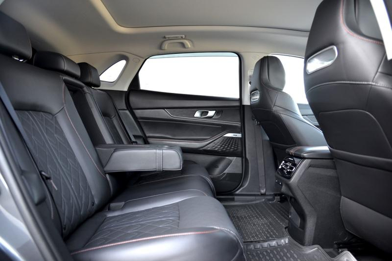Changan Uni-k 2.0 8AT 4WD (226 л.с.) Comfort Автомобили с пробегом Шымкент  