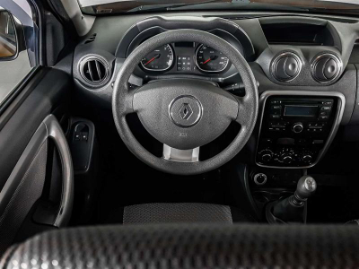 Renault Duster 2.0 MT 4x4 (135 л. с.)