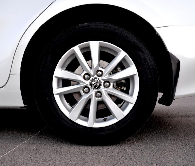 Toyota Camry 2.0 CVT FWD (150 л.с.) Классик Автомобили с пробегом Шымкент  