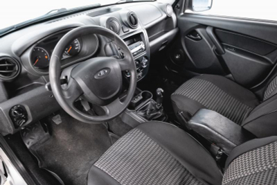LADA Granta седан 1.6 MT 8кл (87 л. с.)