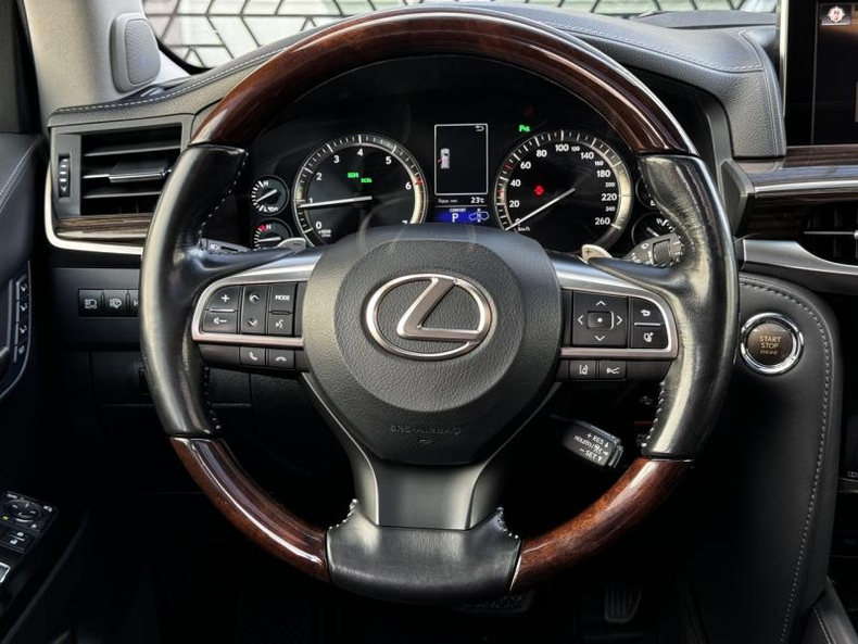 Lexus LX 570 5.7 AT (383 л.с.) 4WD Luxury 21+ Лексус Бишкек Бишкек