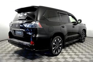 Lexus LX 5.7 AT 4WD (383 л.с.) 570 Black Vision II 5 м QB Автомобили с пробегом Шымкент  