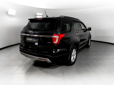 Ford Explorer 3.5 SelectShift 4WD (249 л. с.)