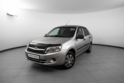 LADA Granta седан 1.6 MT 8кл (87 л. с.)