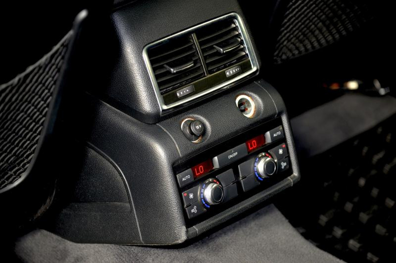 Audi 4.2 AT 4WD (350 л.с.) FSI tiptronic quattro Автомобили с пробегом Шымкент  