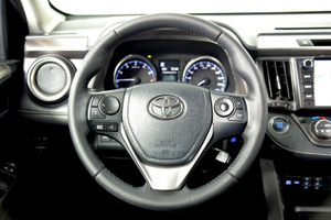 Toyota 2.5 AT 4WD (180 л.c.) Престиж Автомобили с пробегом Шымкент  