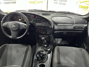 Chevrolet Niva Niva 1.7 MT 4WD (80 л.с.) L Твоё авто (Йошкар-Ола)
