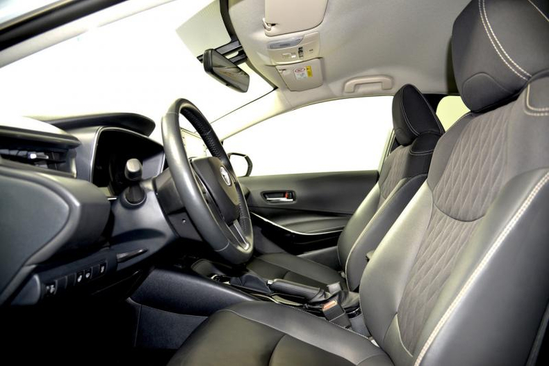 Toyota Corolla 1.6 CVT (122 л. с.) Престиж Автомобили с пробегом Шымкент  