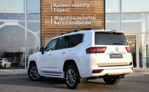 Toyota Land Cruiser 300 3.4 AT 4WD (415 л.с.) Премиум + Автомобили с пробегом Шымкент  