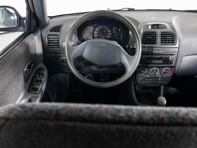 Hyundai Accent 1.5 MT (102 л. с.)