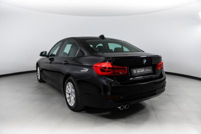 BMW 3 серия 320i AT (184 л. с.)