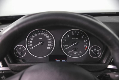 BMW 3 серия 320i AT (184 л. с.)
