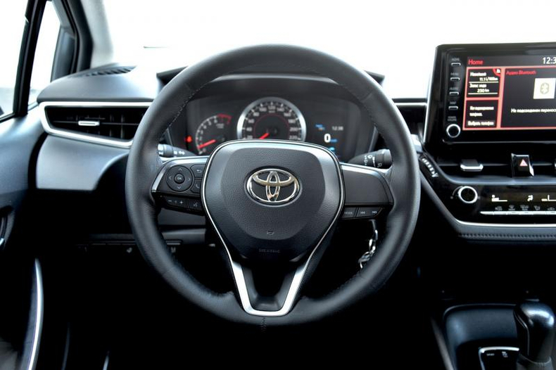 Toyota Corolla 1.6 CVT (122 л. с.) Стиль Автомобили с пробегом Шымкент  