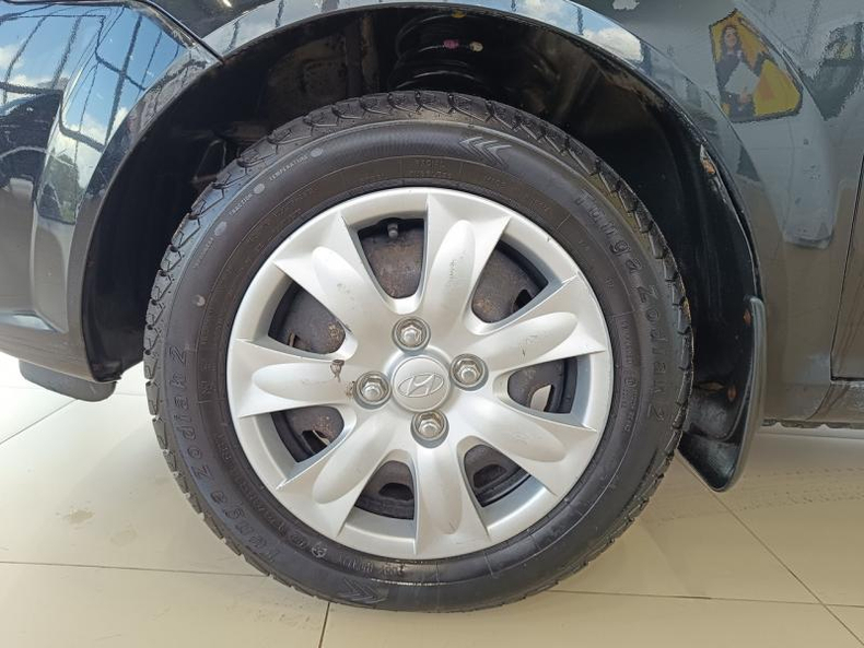 Hyundai 1.4 AT (95 л. с.) Твоё авто (Киров)