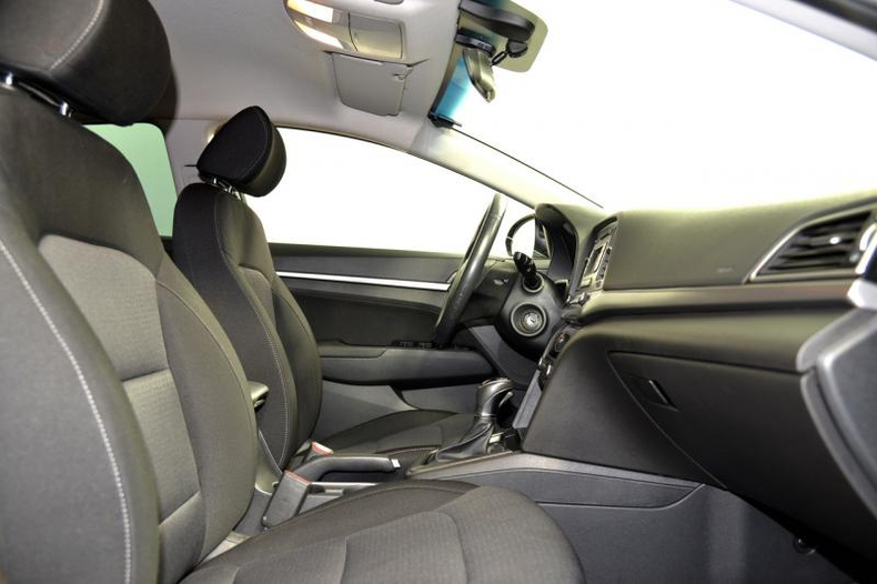 Hyundai Elantra 1.6 AT (128 л. с.) Elegance Автомобили с пробегом Шымкент  