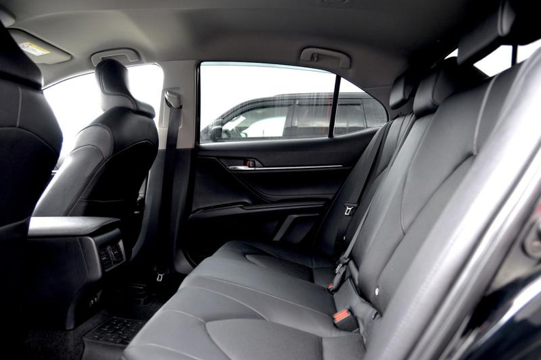 Toyota Camry 2.5 AT (206 л.с.) Престиж 4K Автомобили с пробегом Шымкент  