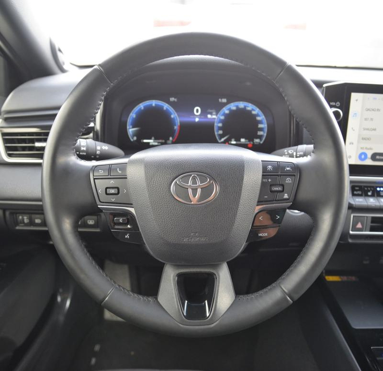 Toyota Camry 2.5 8AT FWD (204 л.с.) Люкс Автомобили с пробегом Шымкент  