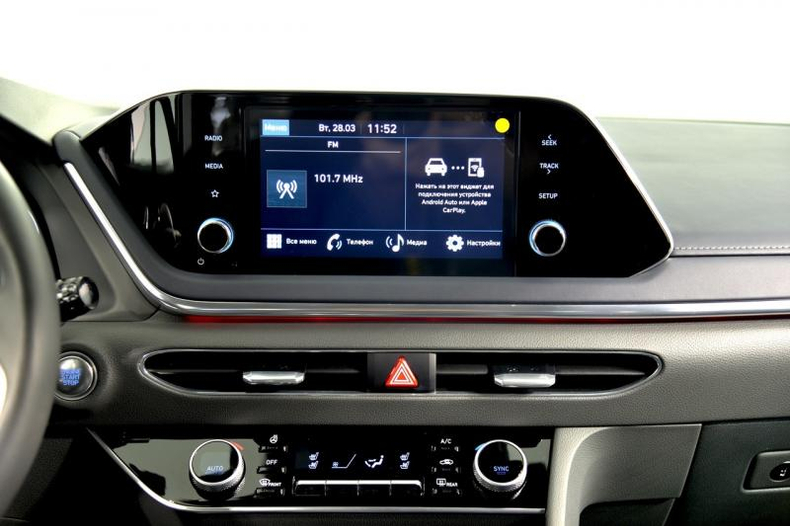 Hyundai Sonata 2.5 6AT FWD (180 л.с.) MPI Prestige Автомобили с пробегом Шымкент  