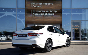 Toyota Camry 2.5 AT (206 л.с.) Люкс K5 Автомобили с пробегом Шымкент  