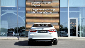 Toyota Camry 2.5 AT FWD (206 л.с.) Комфорт Автомобили с пробегом Шымкент  