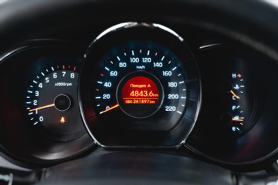 Kia Rio 1.6 6MT (123 л. с.)