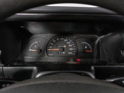 Daewoo Nexia 1.5 MT (80 л. с.)