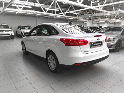 Ford Focus Седан 1.6 Ti-VCT MT (125 л. с.)