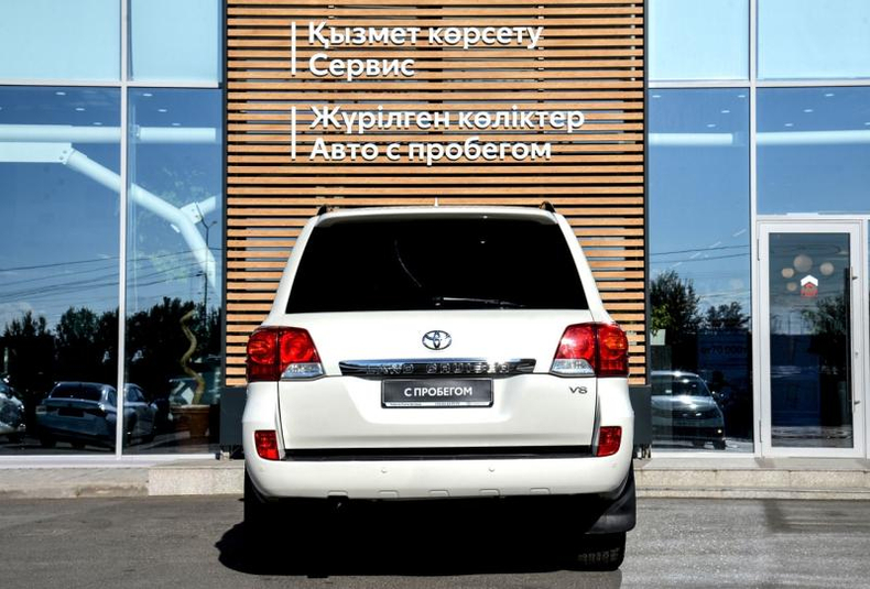 Toyota 4.6 AT 4WD (318 л.с.) Люкс 7 мест Автомобили с пробегом Шымкент  