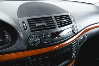 Mercedes-Benz E-Класс E 200 Kompressor AT (184 л. с.)
