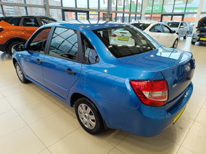 LADA (ВАЗ) Granta седан 1.6 MT FWD (87 л.с.) 8кл Standard  Твоё авто (Киров)