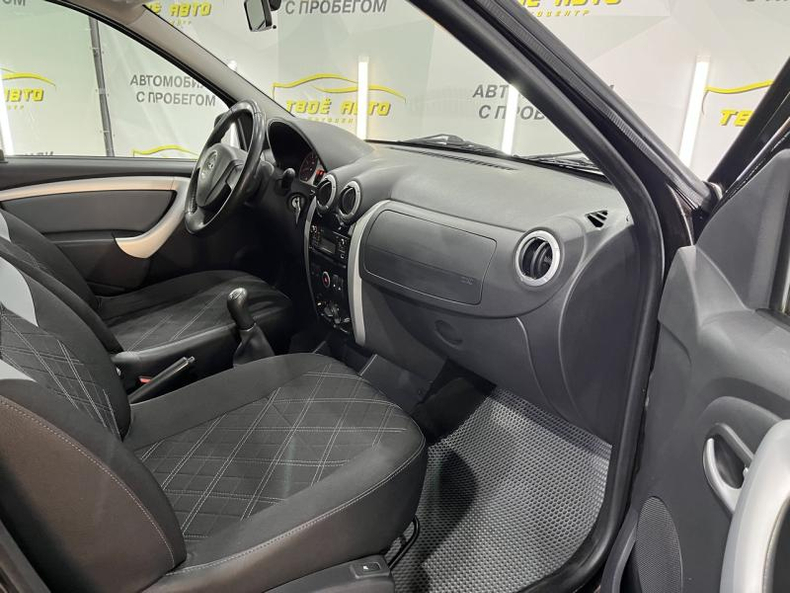 LADA (ВАЗ) Largus Cross 1.6 MT 16 кл (5 мест) (106 л. с.) Luxe Glonass 5мест Твоё авто (Йошкар-Ола)