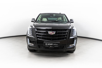 Cadillac Escalade 6.2 AT (426 л.с.) 4WD Luxury