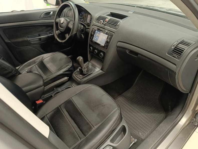 SKODA 1.6 MPI MT (102 л. с.) Ambition Твоё авто (Киров)